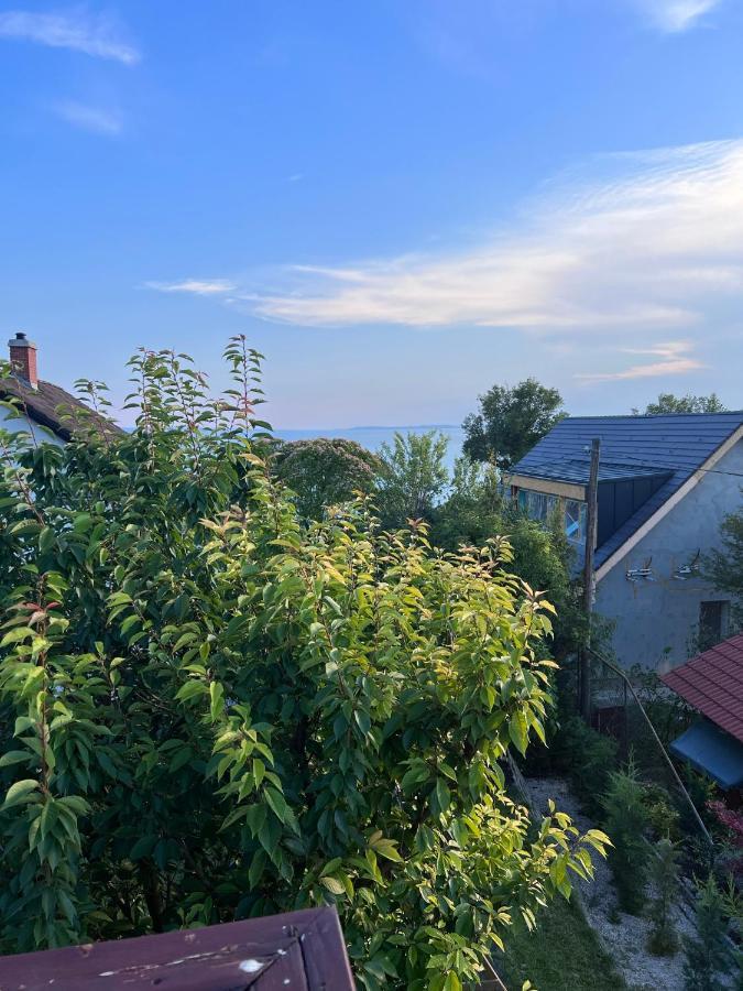 Balatonakarattya Magaspart Kültér fotó