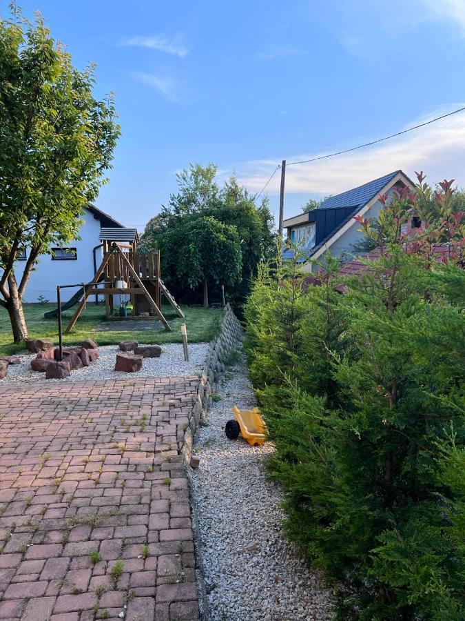 Balatonakarattya Magaspart Kültér fotó